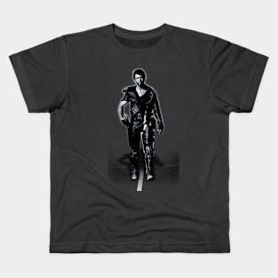 Max is coming at you Kids T-Shirt